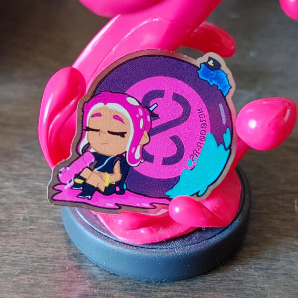 Metal Pin - Splatoon 8Ball